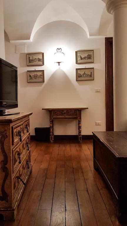 רומא Navona Art Apartment מראה חיצוני תמונה