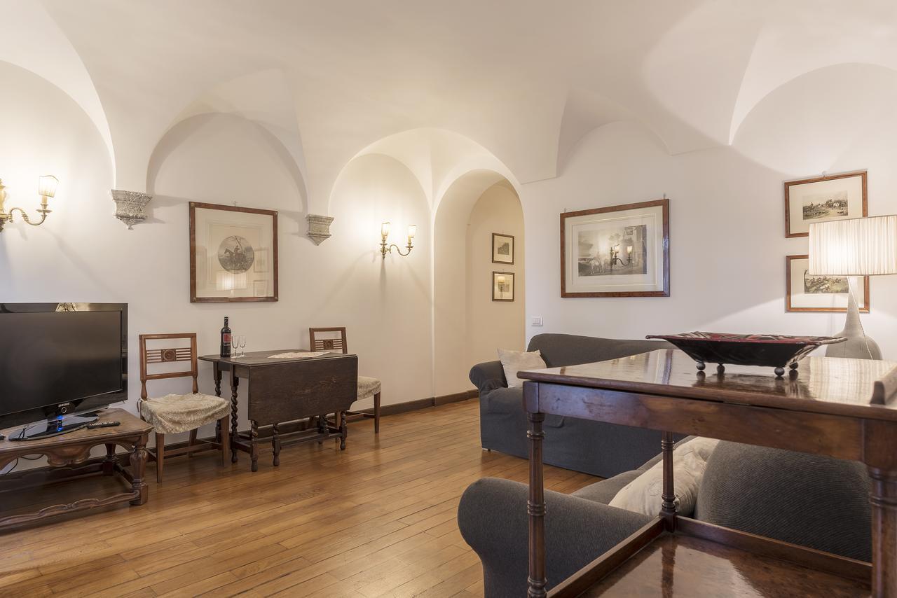 רומא Navona Art Apartment מראה חיצוני תמונה