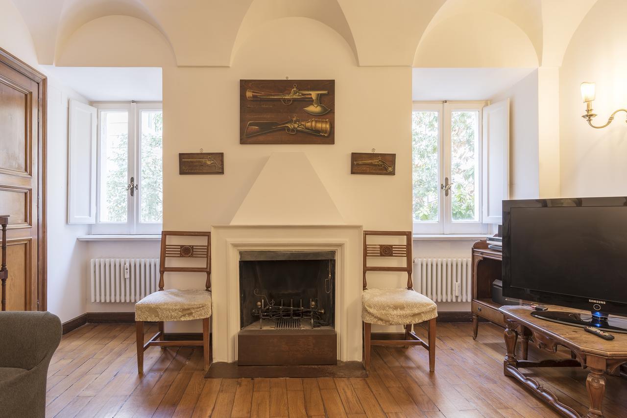 רומא Navona Art Apartment מראה חיצוני תמונה